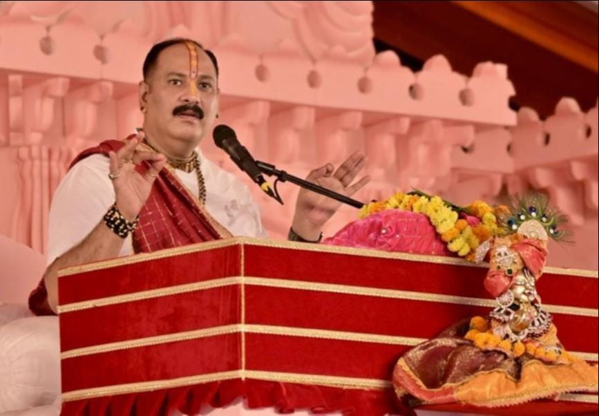 Anyone who seeks refuge in Shiva becomes one with Shiva: Pandit Pradeep Mishra