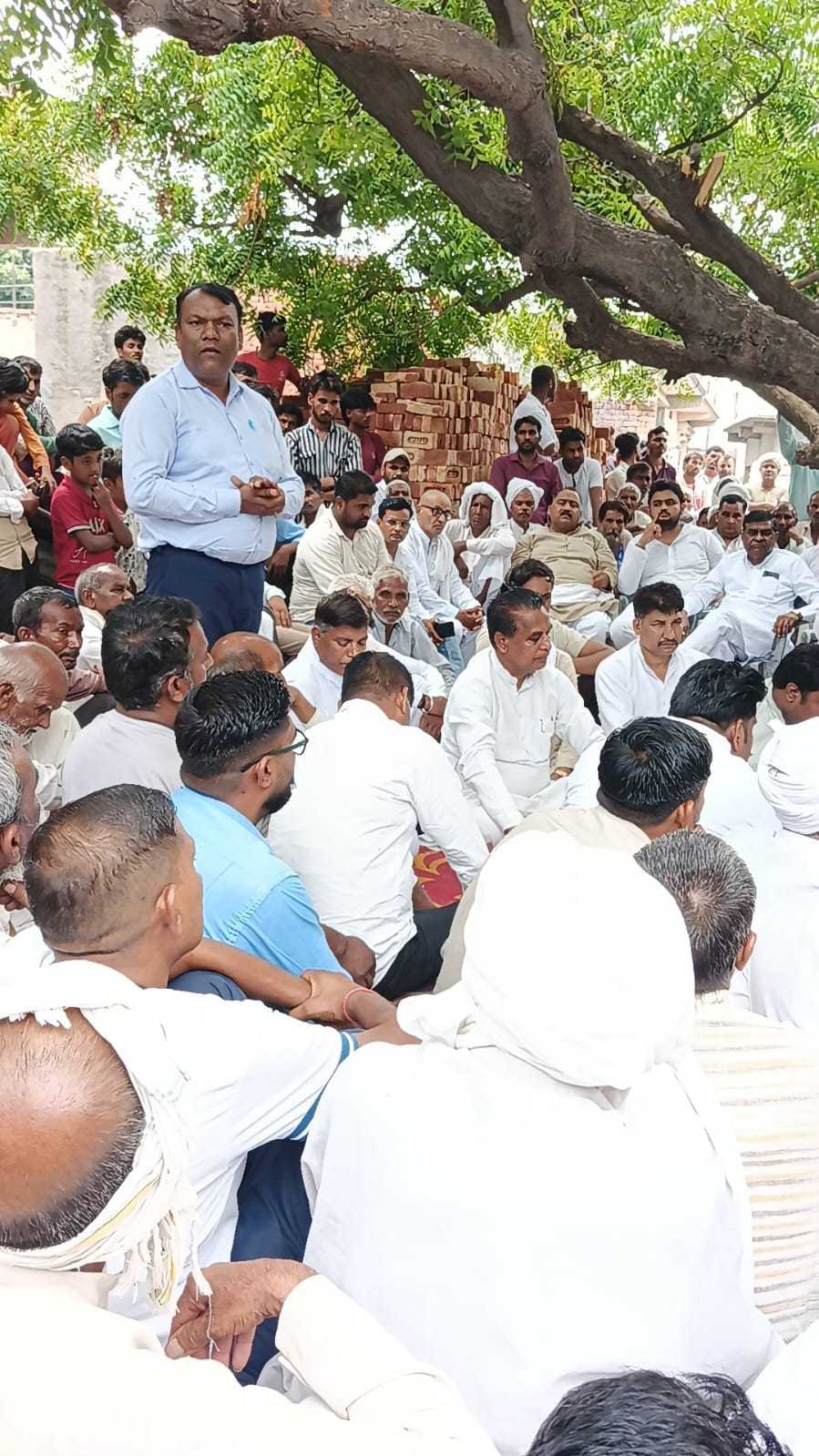 The Panchayat said, the laborers asked for a way out...the police sent them to jail.