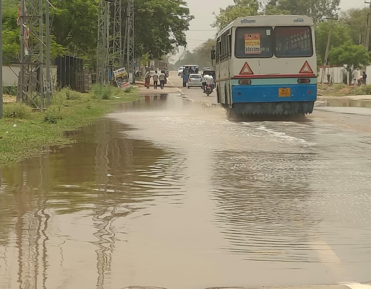 Light rain exposes the reality of the infrastructure; highways turn into rivers.