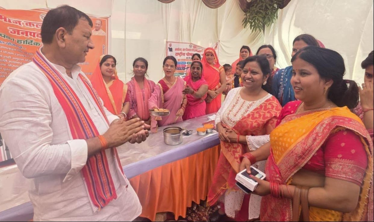 Schemes explained and achievements highlighted at public welfare fairs