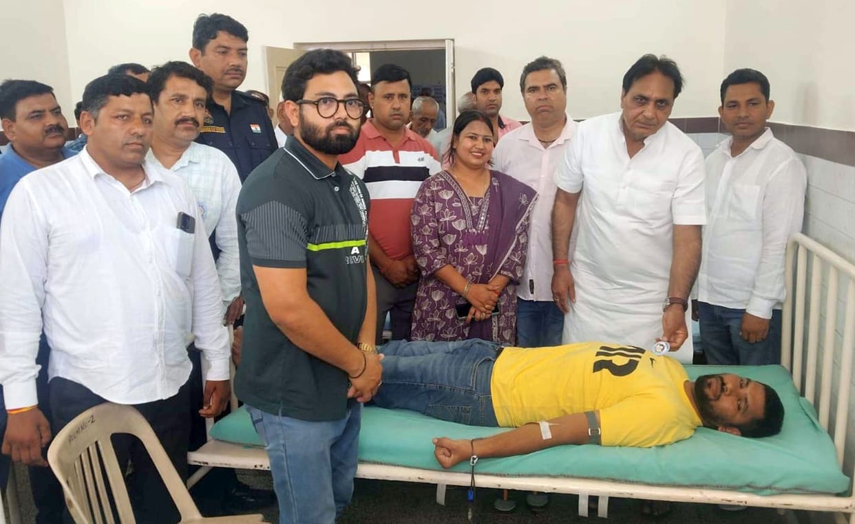 Blood donation is the greatest service to humanity; no alternative exists to date: Karmveer.