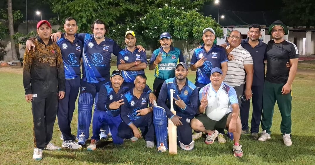 Hapur District Veteran Cricket Association won the match in the Super Over.