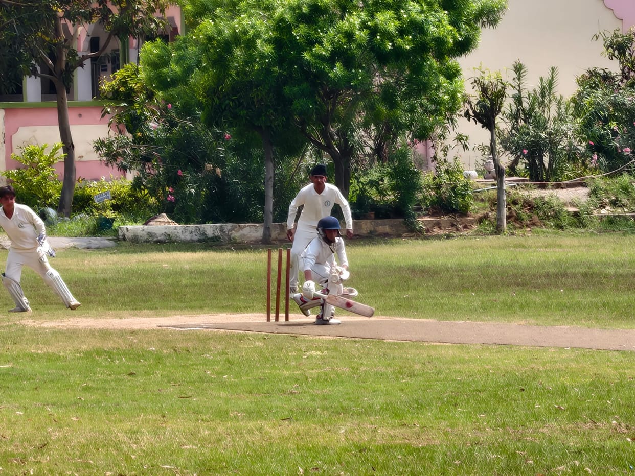 Narkatari won a thrilling match by 18 runs.