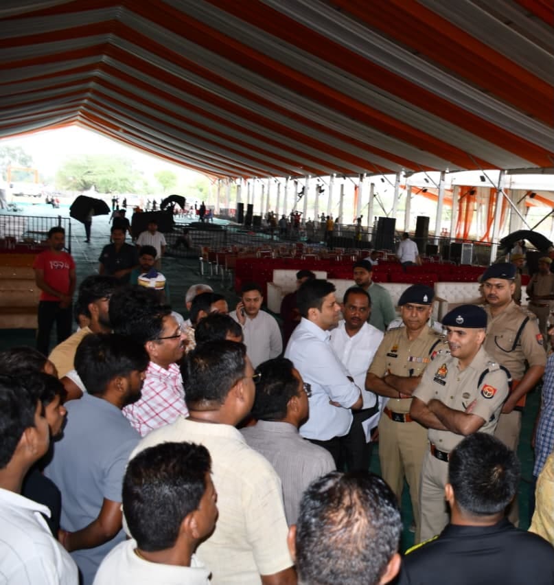 DM and SSP arrive to inspect the venue of Rambhadracharya's religious discourse.