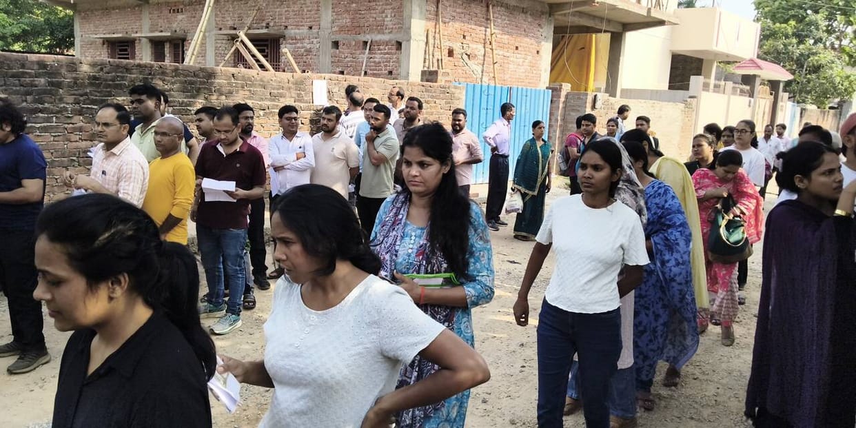940 candidates skipped the exam.