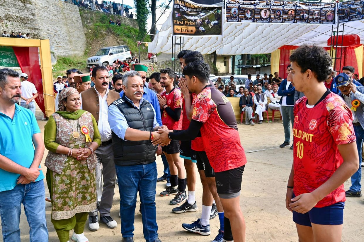 Education Minister inaugurates volleyball tournament in Malog
