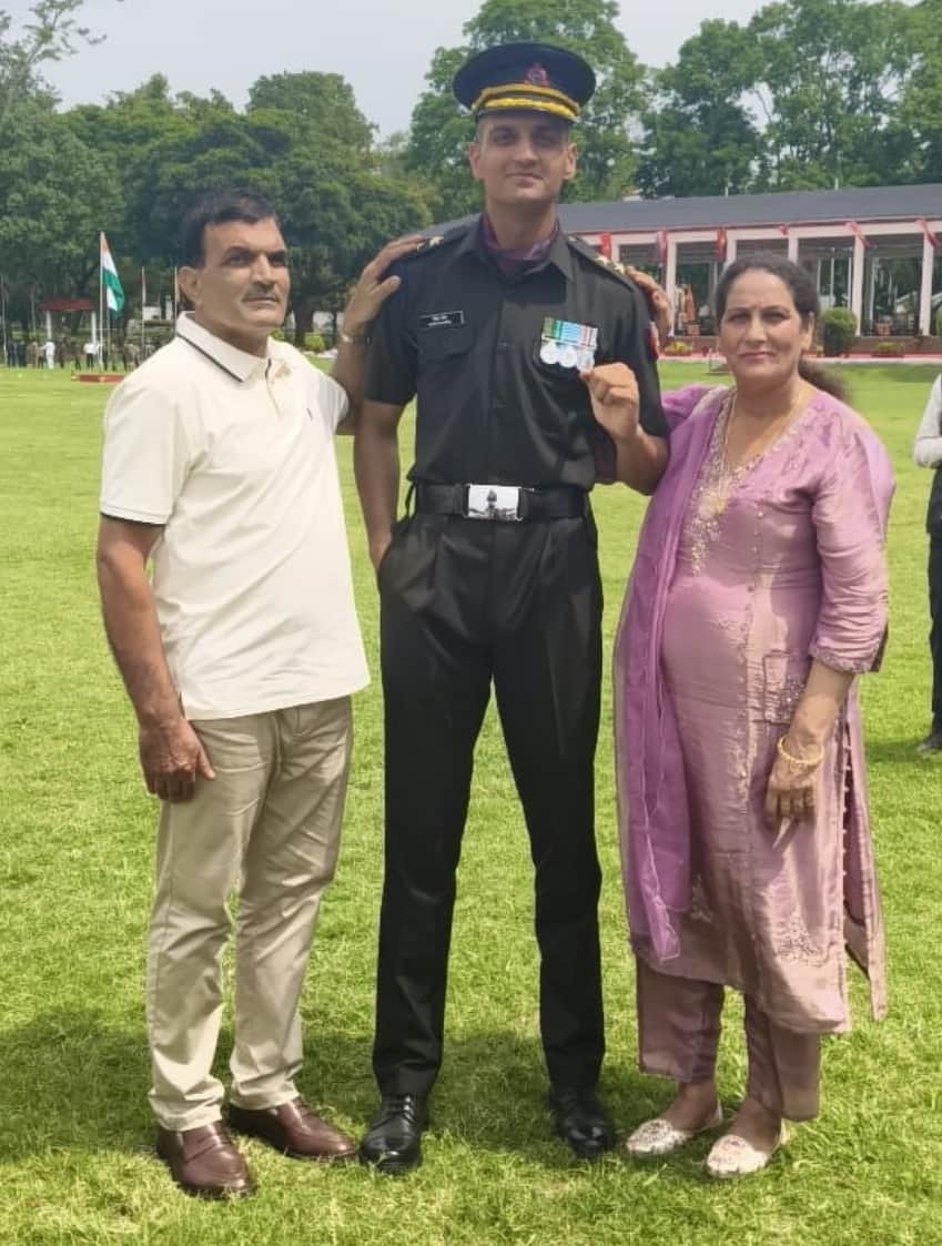 Rohit Chandel from Hatli becomes a Lieutenant in the Army.