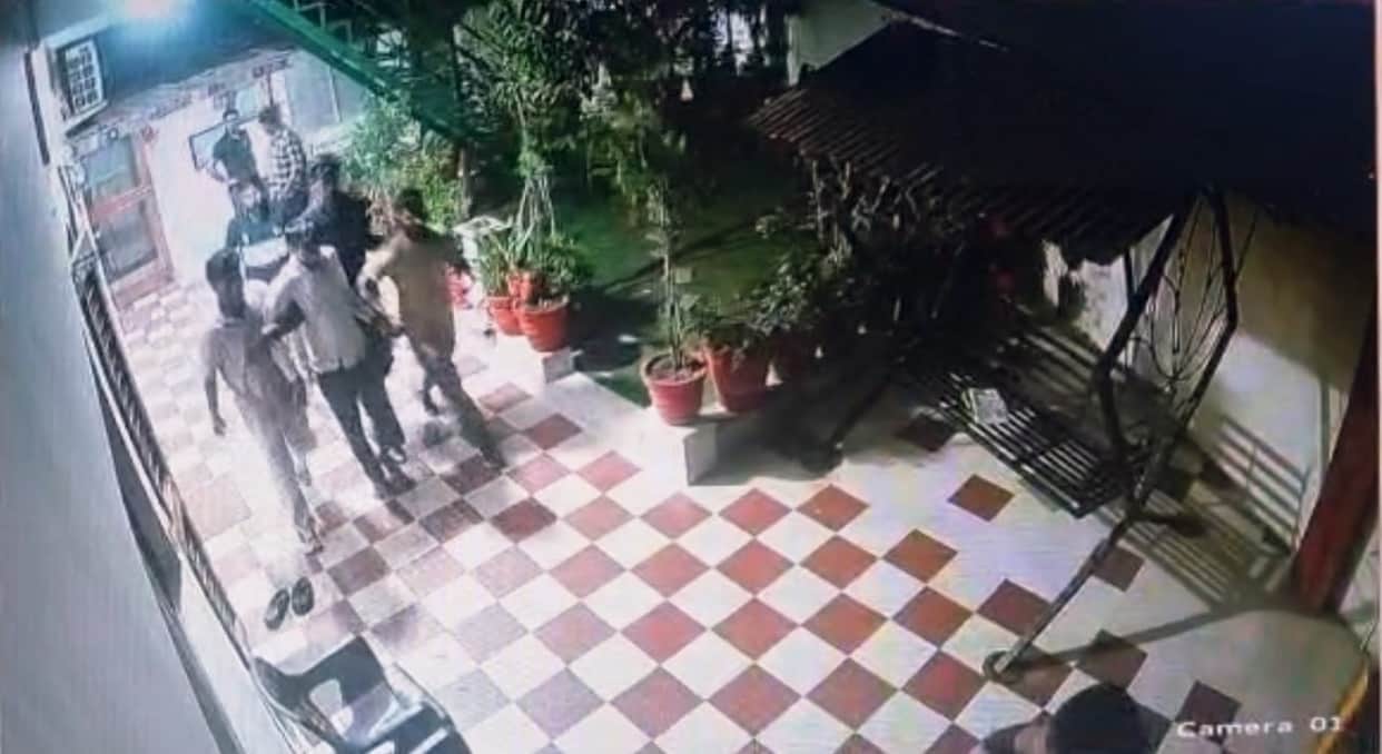 young man staying at hotel in Mount Abu abducted over dispute regarding financial transaction