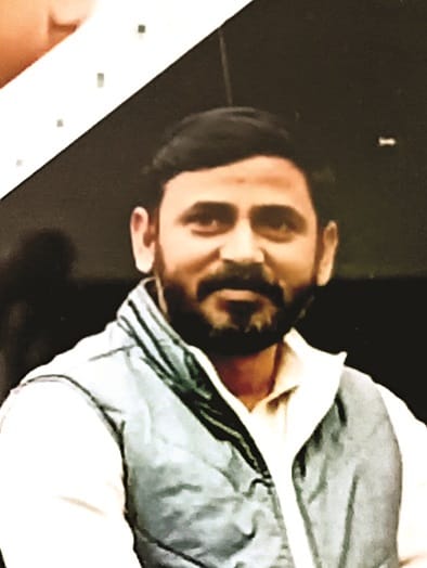 Reward of 1 lakh each on the shooters and the intermediary
