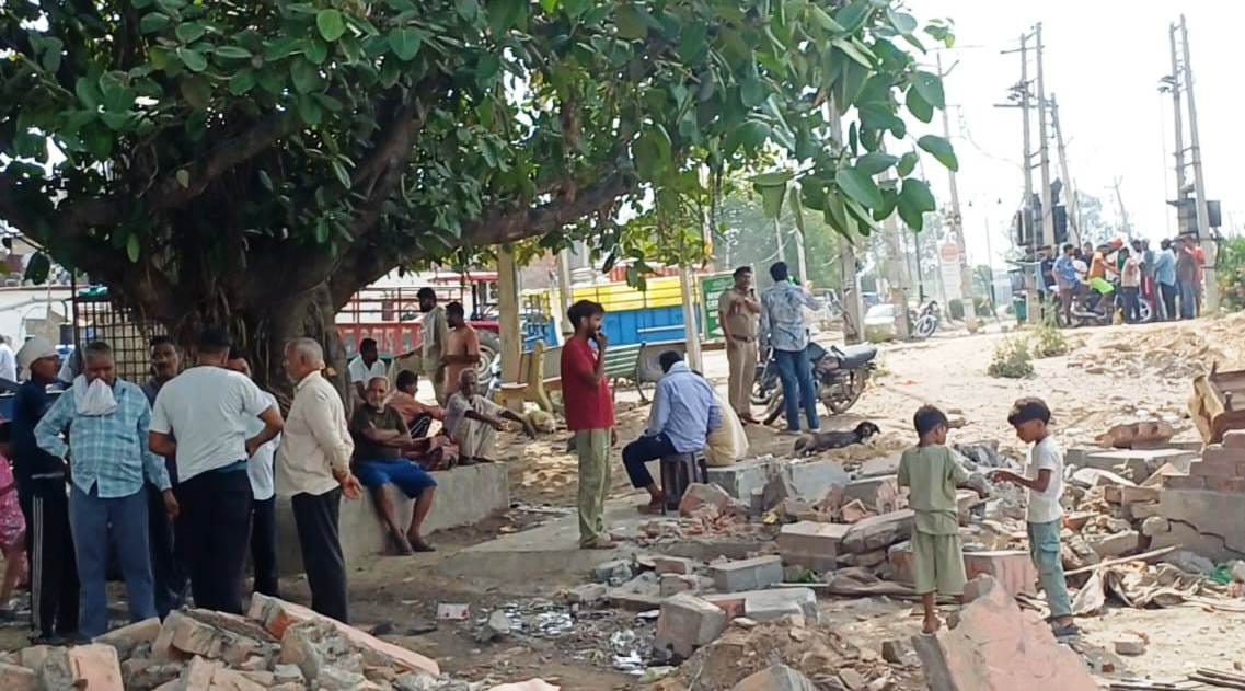 Bulldozers raze illegal properties of drug smugglers in Shahabad; structures belonging to two accused demolished.