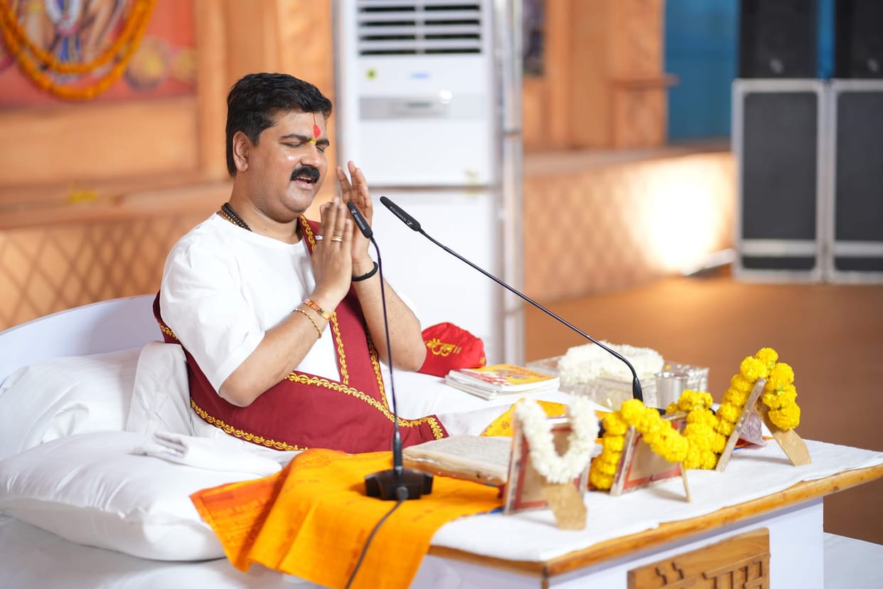 Rajan Maharaj Tells – Ram Is Above Politics, Will Return to Ujjain for 13th Katha After 12 Jyotirlingas