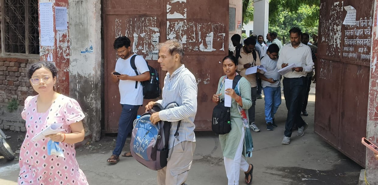 1,290 candidates did not appear for the lecturer post examination
