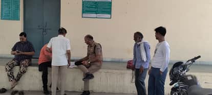 Constable battling cancer hangs himself at home; had been on leave for 8 months for treatment.