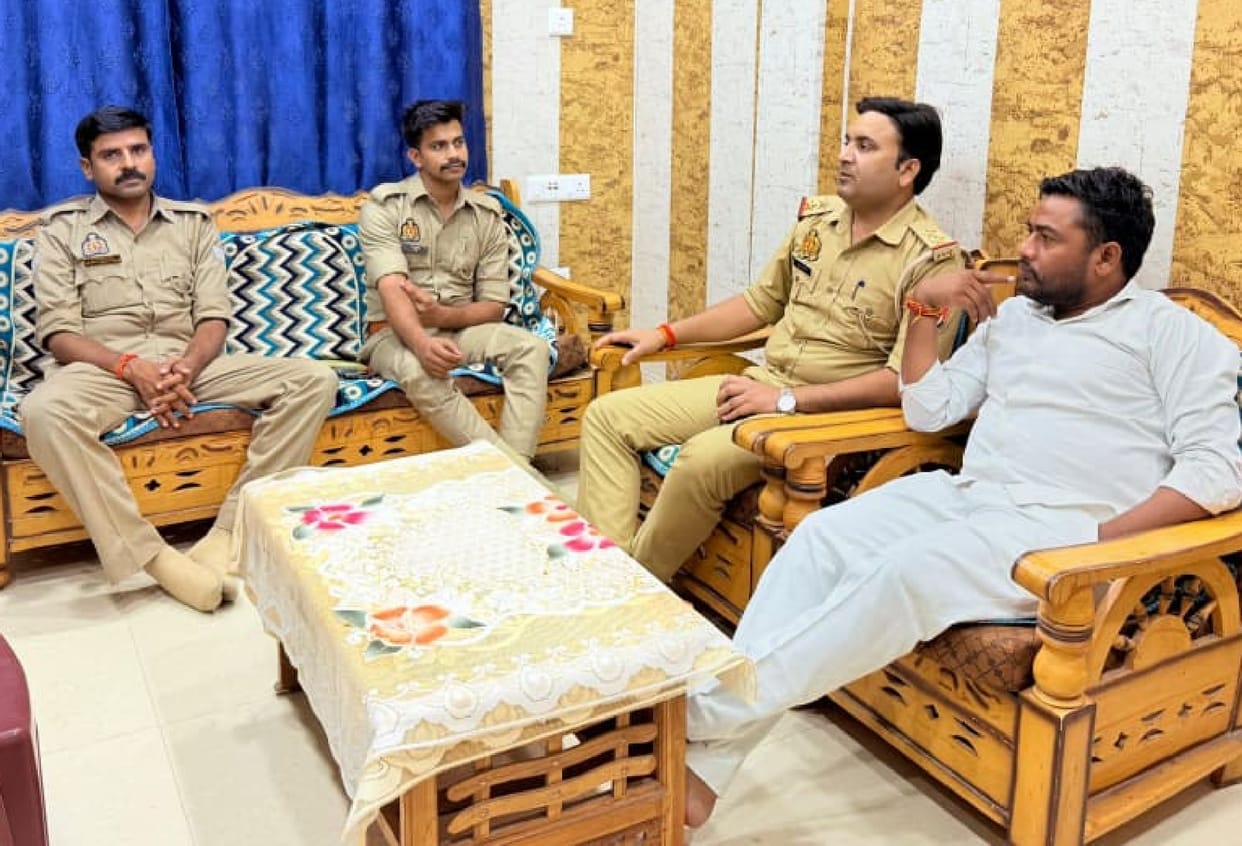 Congress leaders confined to their homes ahead of the Assembly gherao.