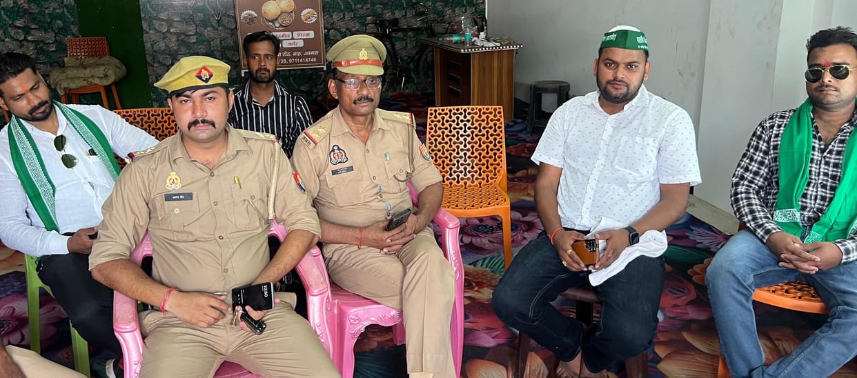 A memorandum was to be submitted to the Defense Minister, but the district officials of BKU remained under house arrest.