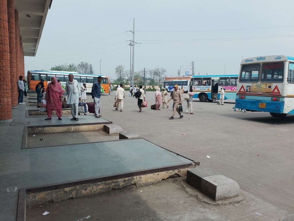 Roadways dispatched 45 buses to Haridwar.