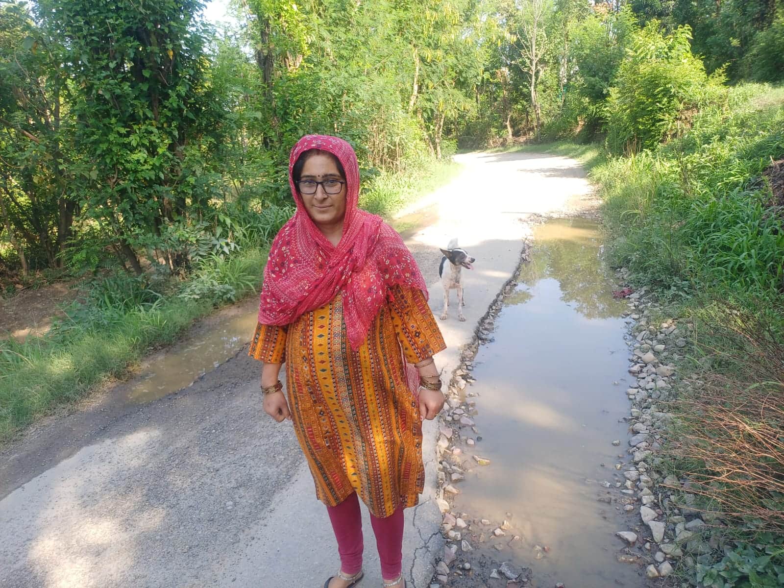 -बंदना देवी,ग्रामीण।