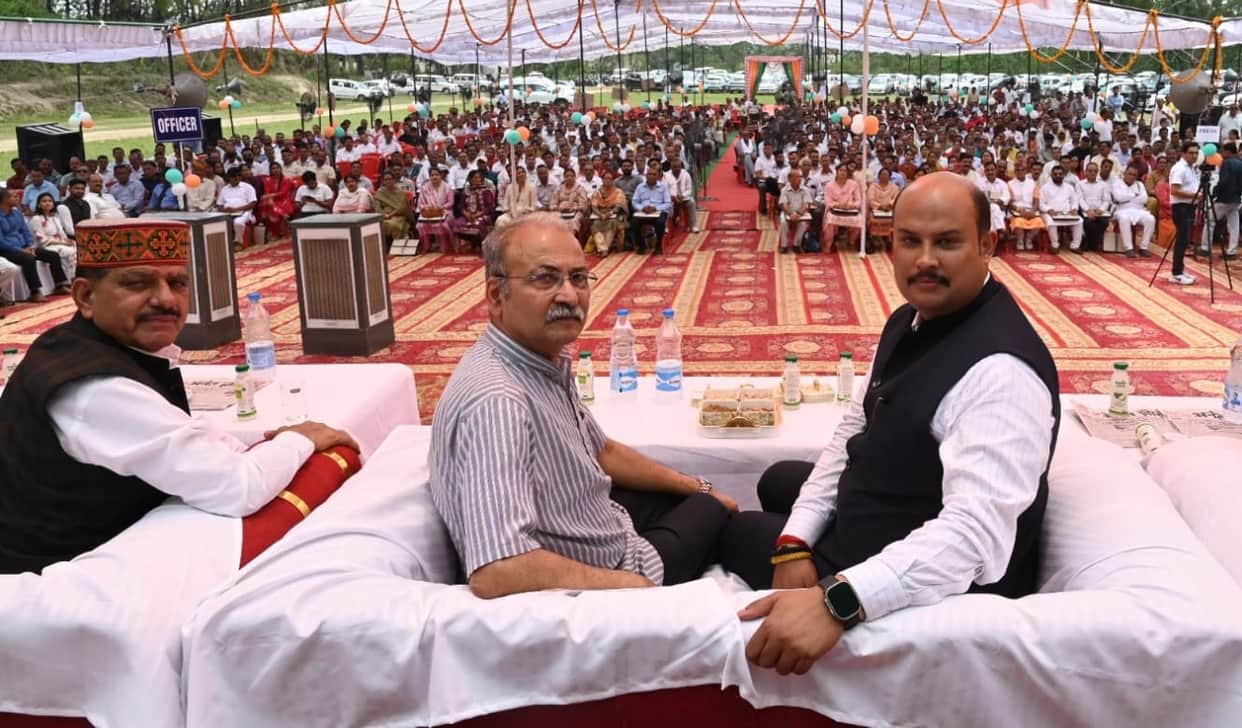 Government to reward public representatives performing well: Goma