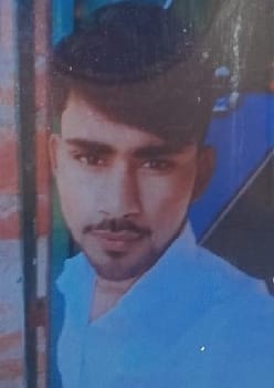 फोटो - 04 मृतक गौरव की फाइल फोटो।