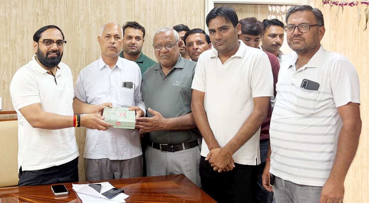 Invitation extended to the MLA for the Maha Shiv Puran Katha.