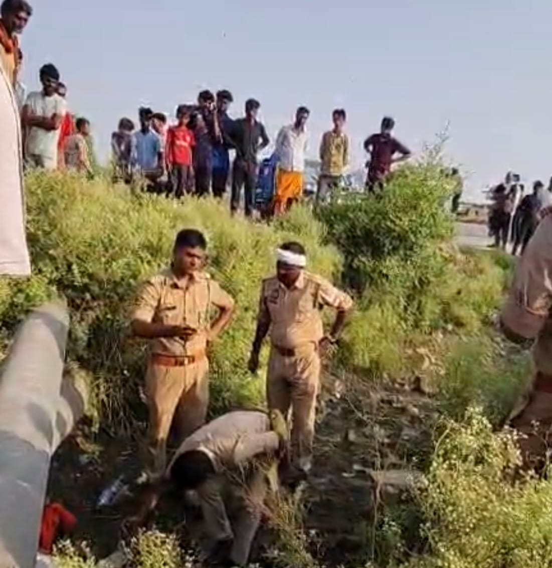 Mirzapur youth dies in road accident; body found near canal culvert