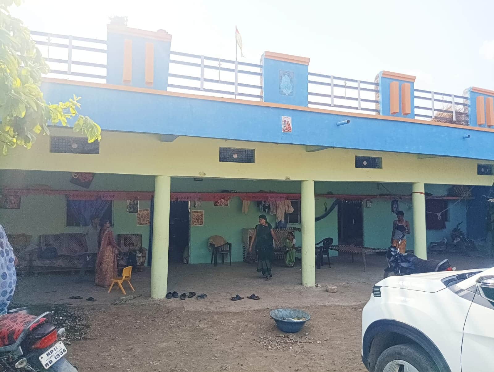 किसान के घर में हुई वारदात