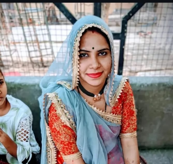 Kavita became self-reliant through a cosmetics shop.