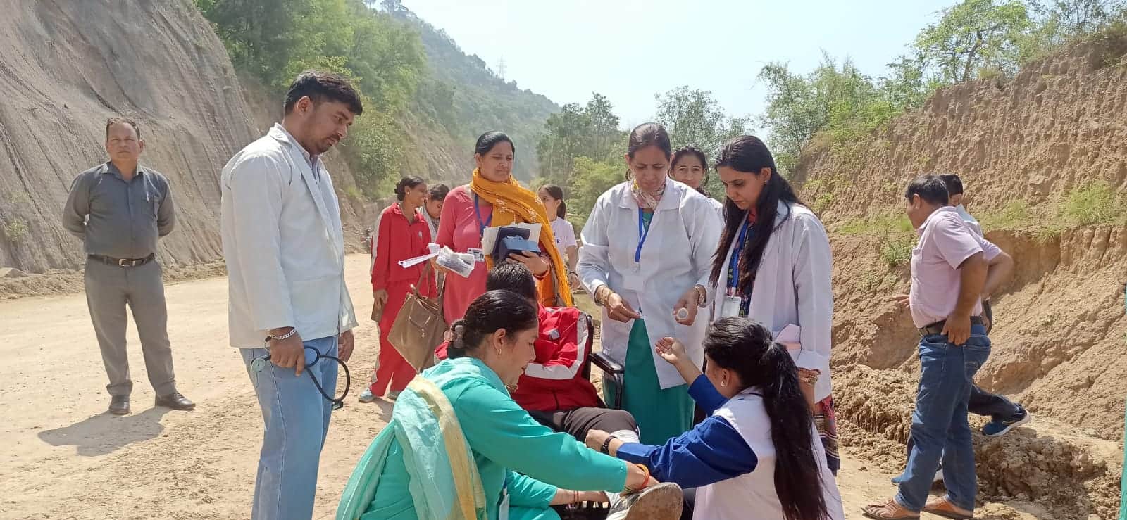 मैगा मॉक एक्सरसाइज के दौरान मसियाणा में चलाया गया रेस्क्यू ऑपरेशन। स्रोत : जनसंपर्क विभाग