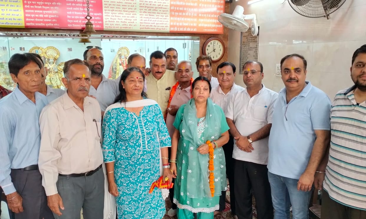 Dispute at Matidas Nagar's Shiv Mandir Sabha; President removed and administrator appointed.