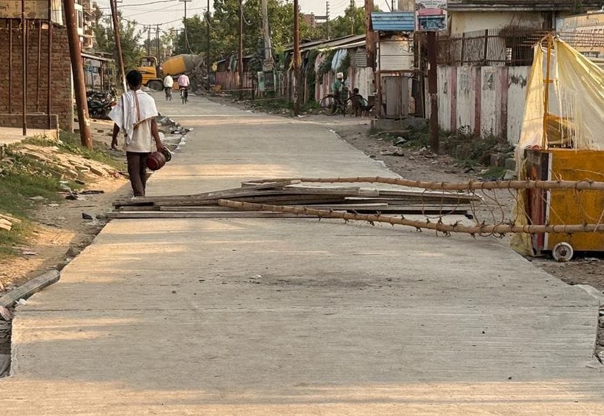 Construction of Mandi road begins; commute to become easier.