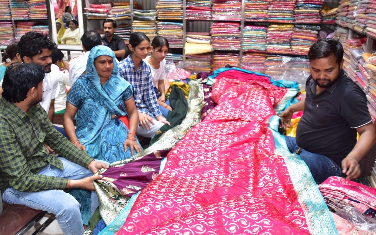 Markets bustle as the wedding season arrives