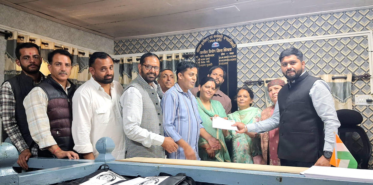 Demand raised to operate buses from Theog market