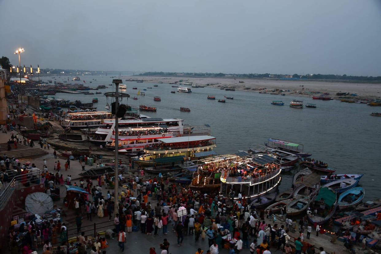 Varanasi Weather update Severe heat to prevail this week sun has become scorching and hot winds