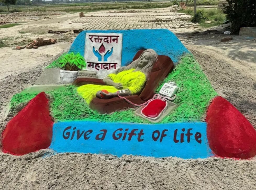 Message on World Blood Donor Day through artwork
