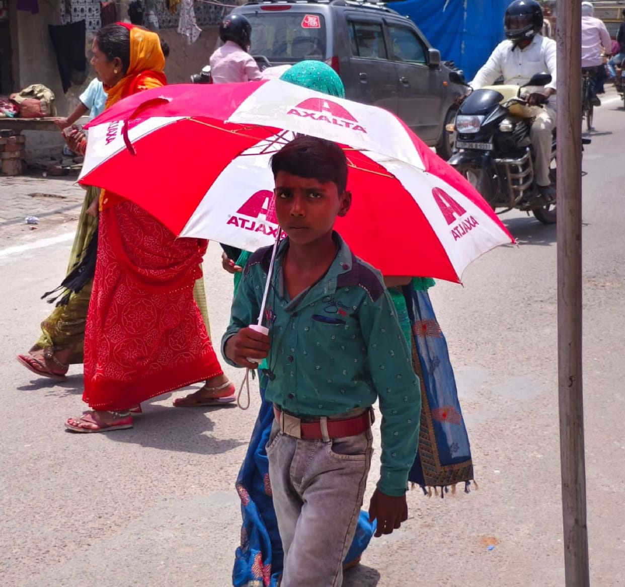 Mercury rises by three degrees in two days; humidity causes distress.