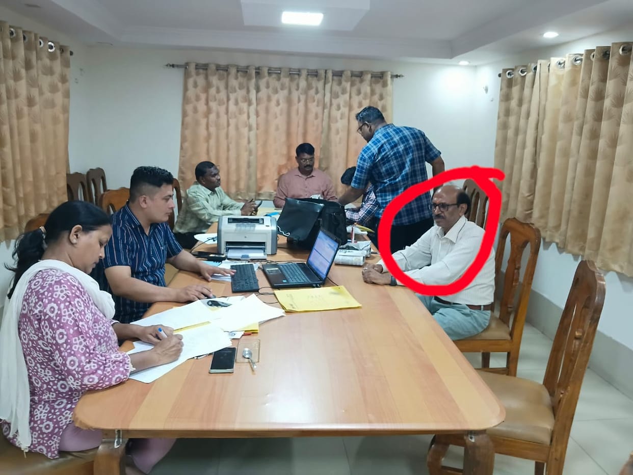 Jabalpur News: Additional Collector office reader caught by Lokayukta while accepting 20,000 bribe