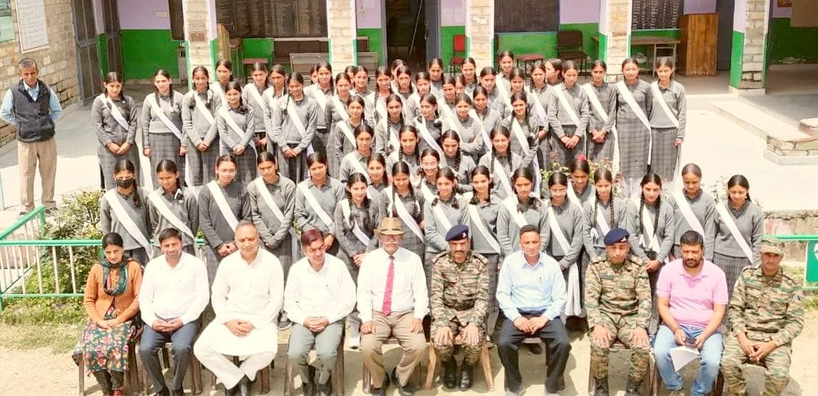 Students of Arsu School were apprised of the importance of the Army