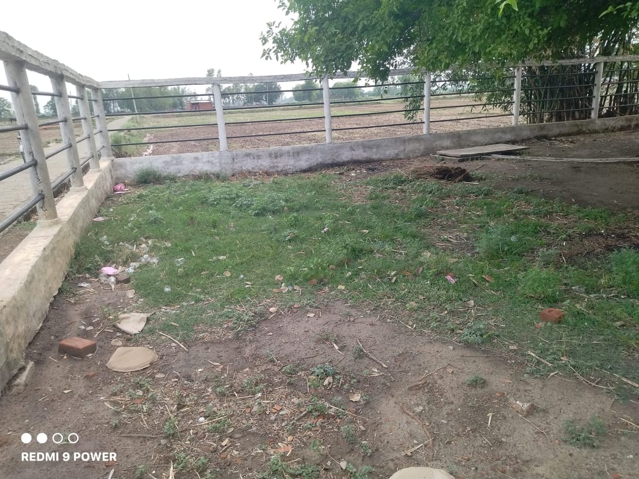 Lack of facilities at Semariawan's sports grounds; youth frustrated.