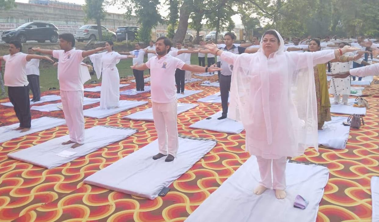 Event held on the theme of 'Yoga for One Earth, One Health'