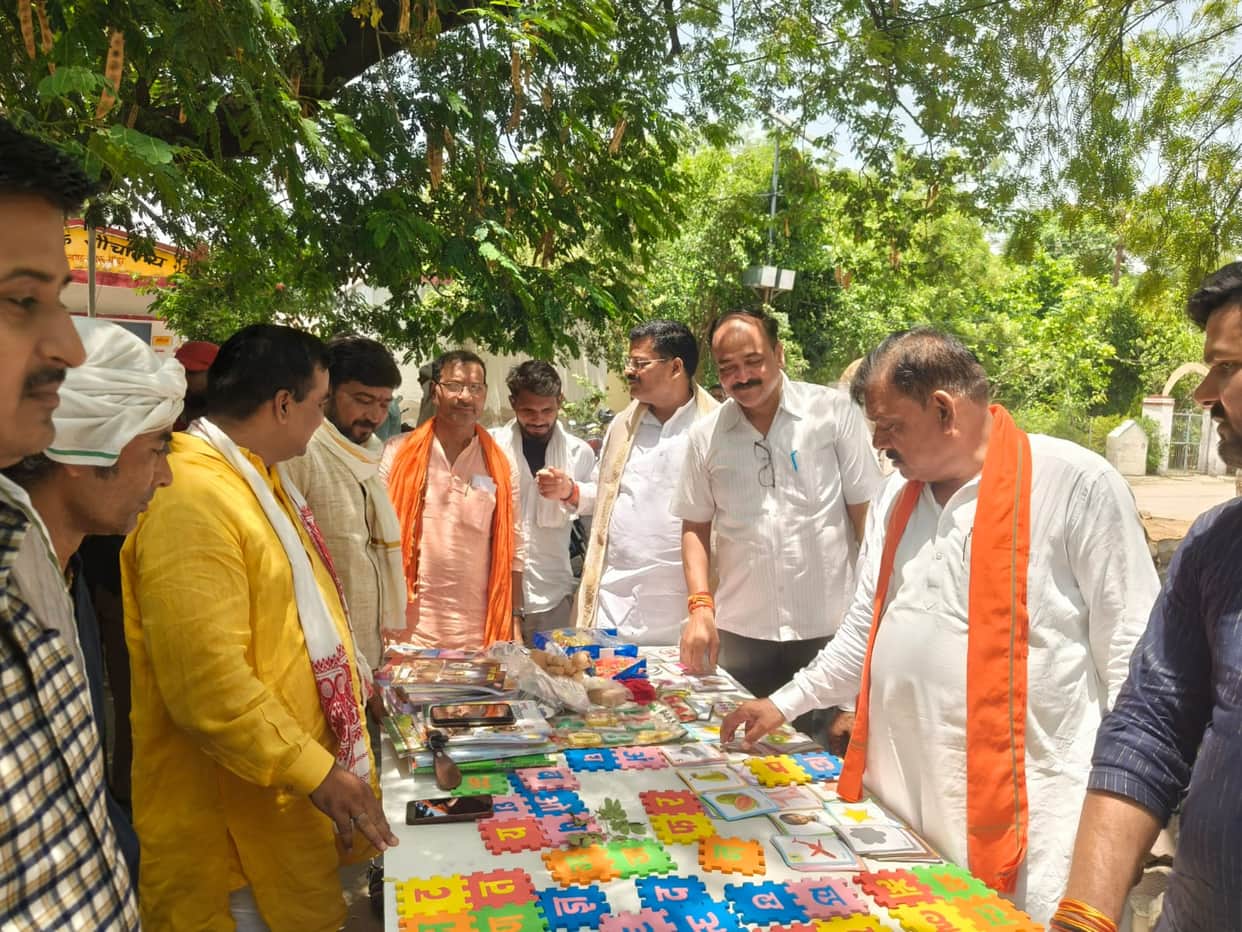 Farmers received information and people availed the benefits of schemes at the fair.