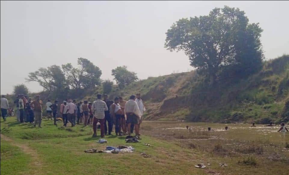 Madhuri's brother and nephew held her feet to save her from drowning.