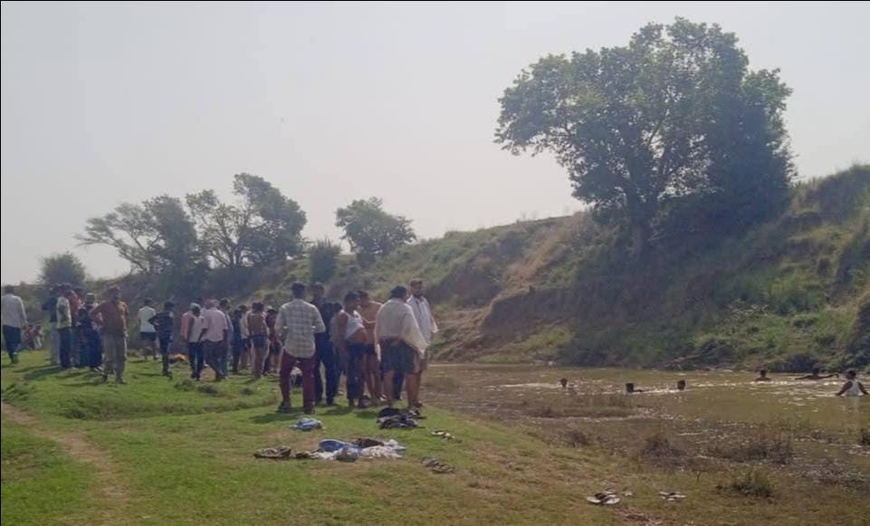 Madhuri's brother and nephew held her feet to save her from drowning.