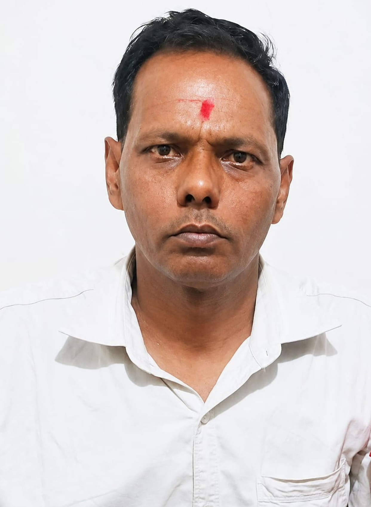 Journalist Manish Kumar's father passes away.