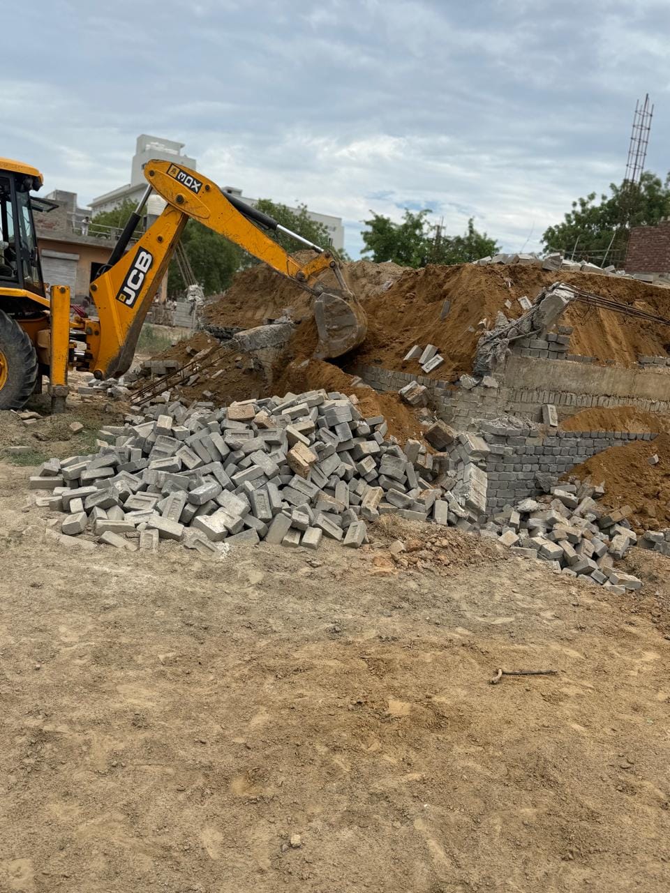 Illegal colony demolished in front of NIFTEM Road