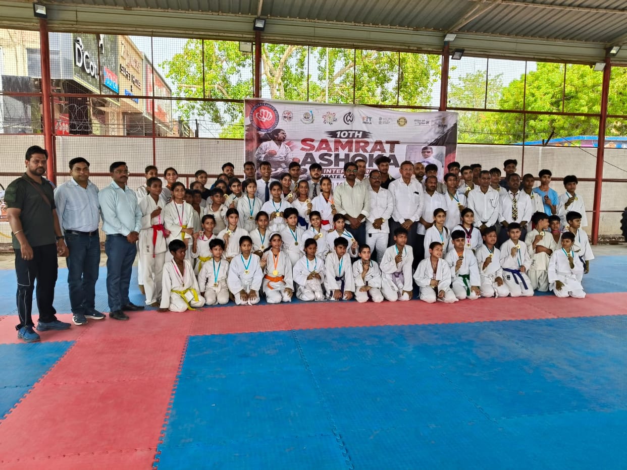 Karate players from five districts competed; Samrat Ashok Academy won the trophy.