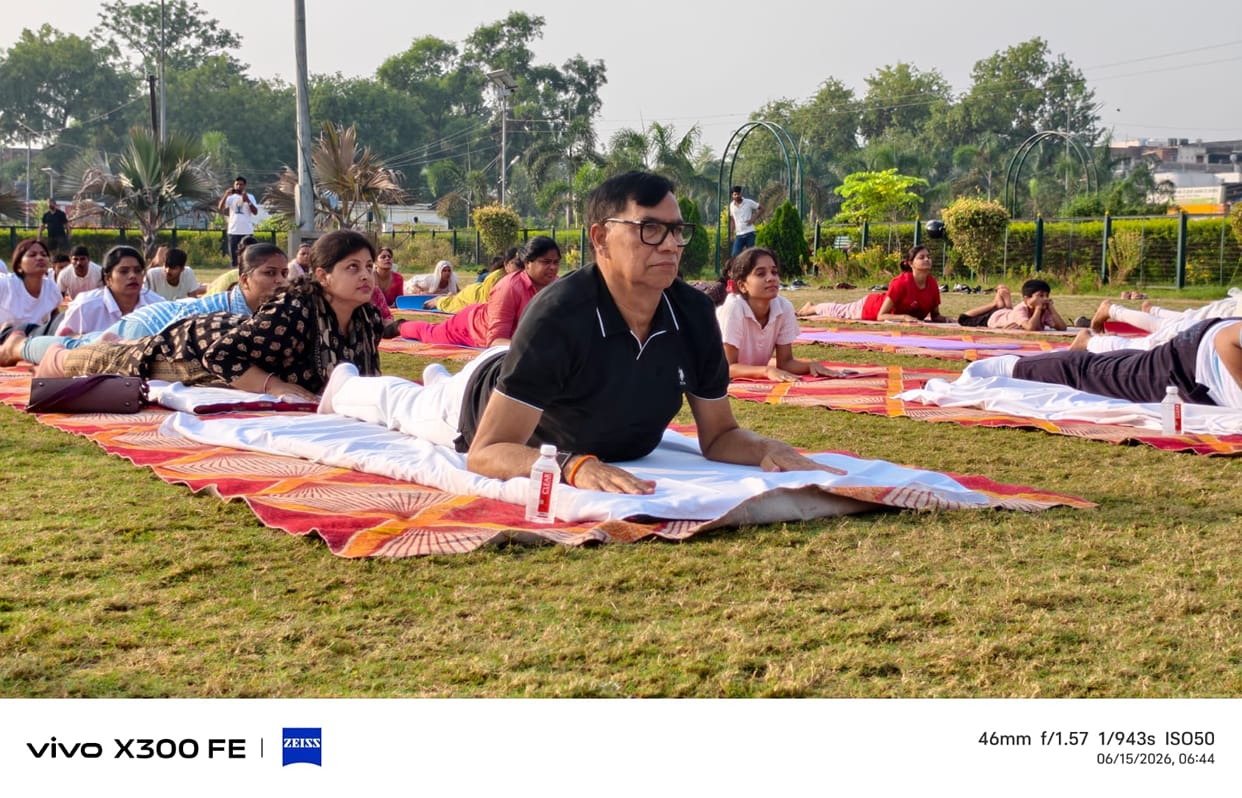 International Yoga Day: Simple and easy exercises were practiced.