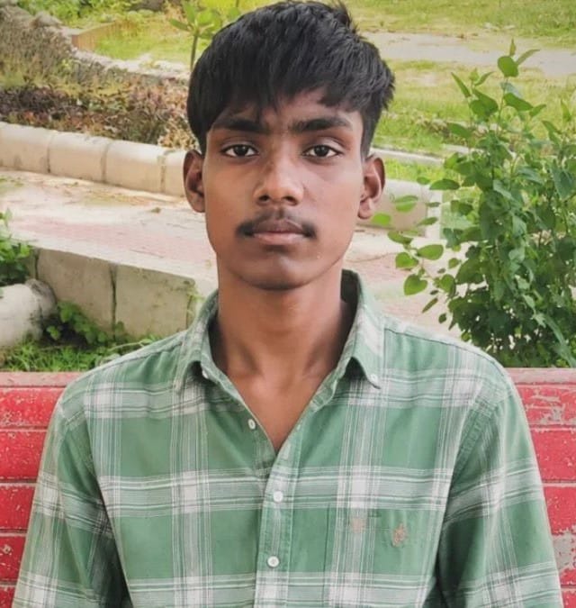 Teenager drowns while bathing in the Yamuna