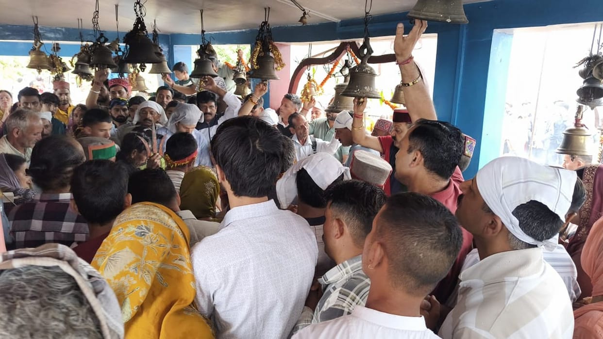 Seeking happiness, peace, and prosperity from Mahakali.