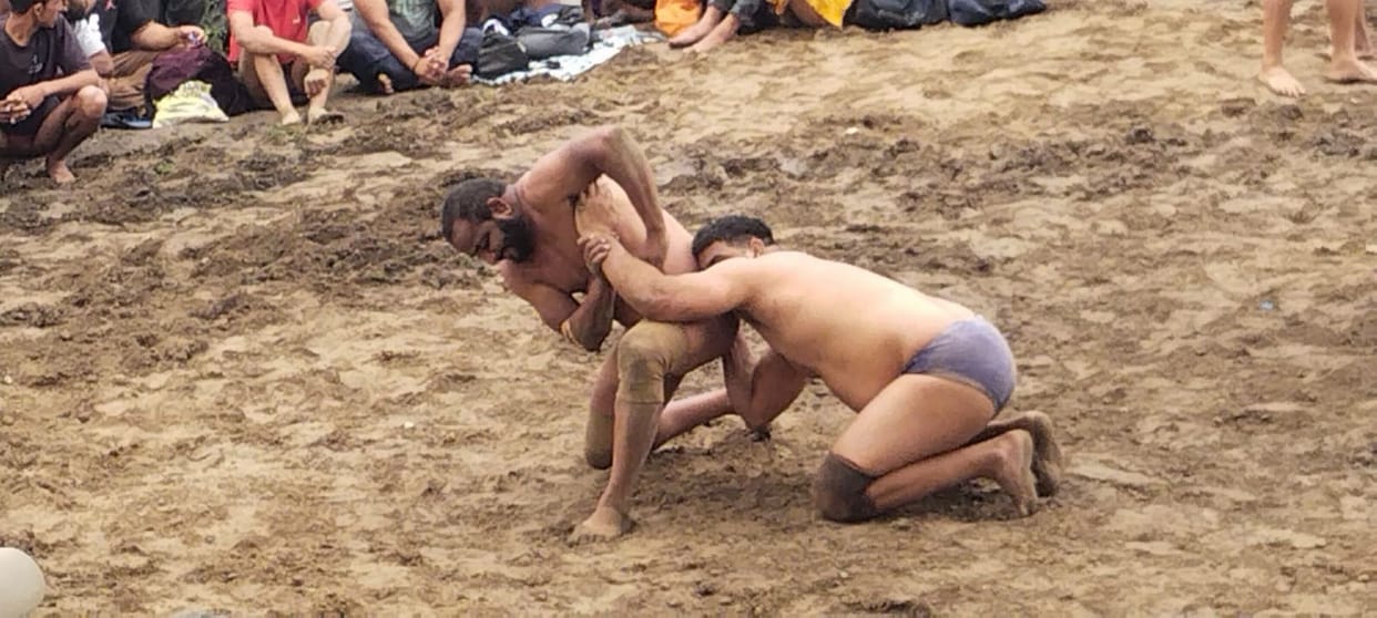 Ravi from Rohtak won the 'Badi Maali' at the Sihunta Dangal.