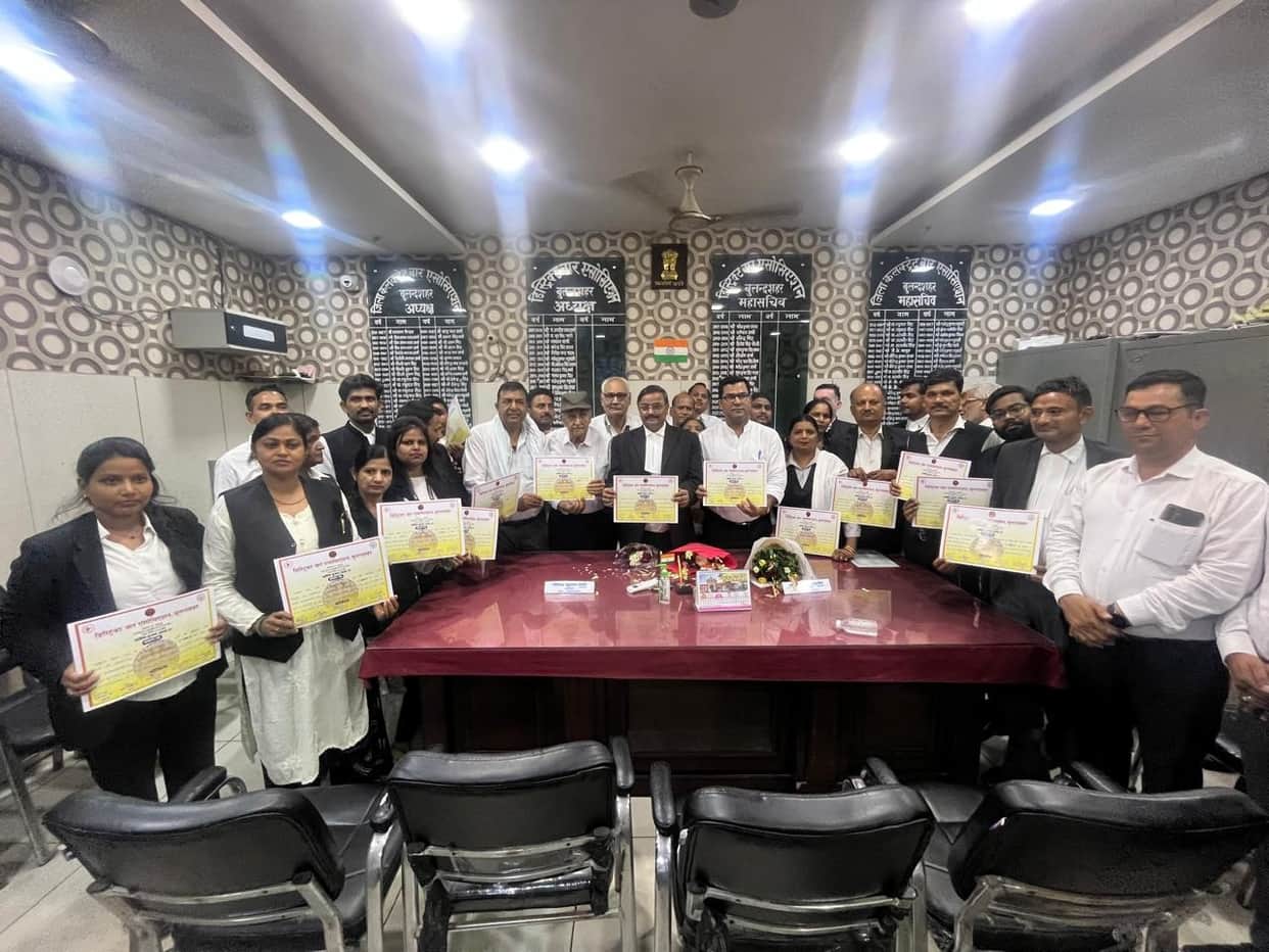 Certificates handed over to the newly elected office-bearers of the Bar Association.